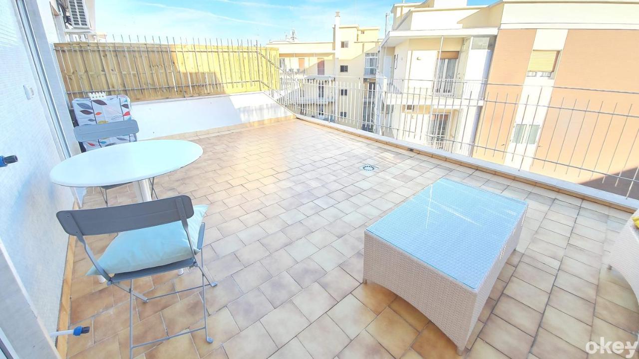Apartment Blue Sky Rooftop - Policlinico
